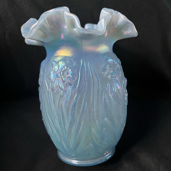 Light Blue Daffodil Opalescent Fenton Vase 8in